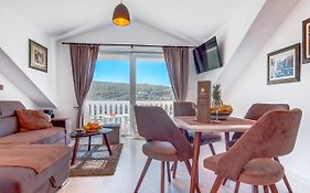Sea Oasis Apartments - Milosevic